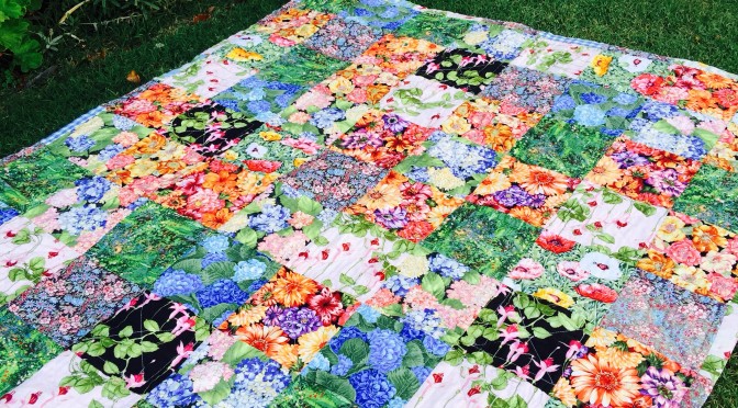 Susie’s Garden Lap Quilt – Free Pattern